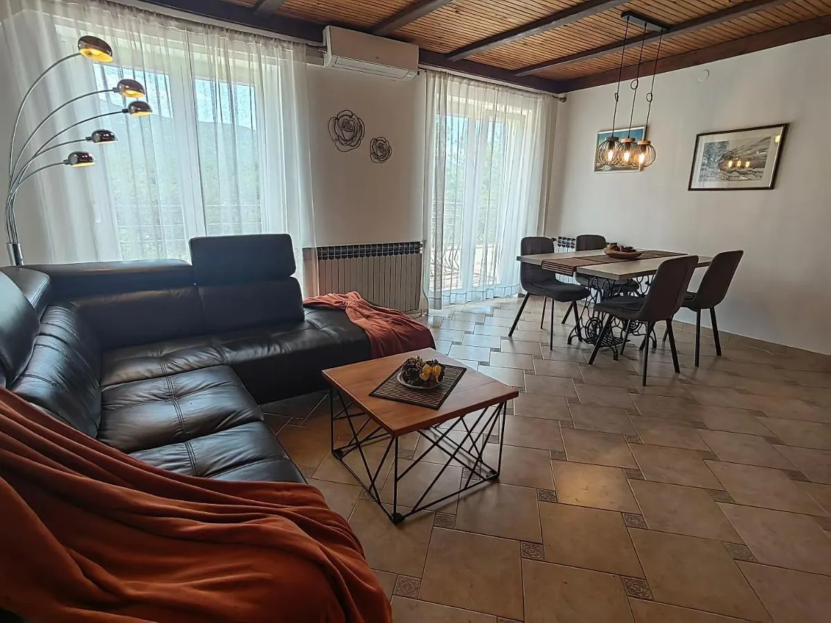Apartment Nela Tribalj  Tribalj (Primorsko-Goranska)