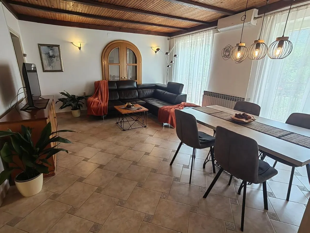 Apartment Nela Tribalj  0*, Tribalj (Primorsko-Goranska)